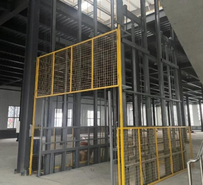 碾子山请详细介绍一下货梯安装在室外的维护方法